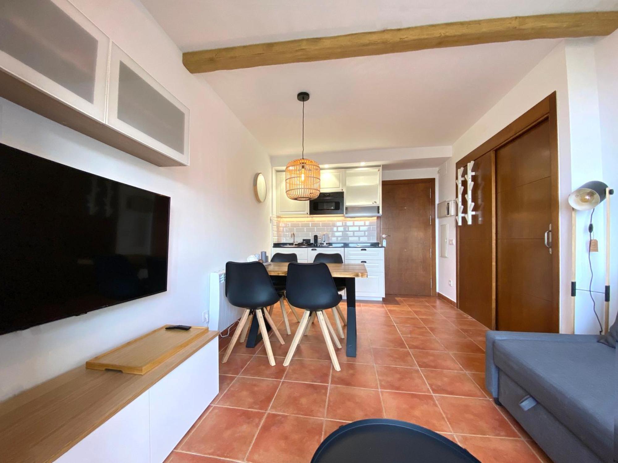 Snow&fun - - Monte Oiz Appartement *